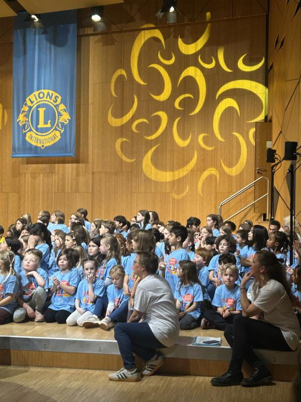 img_2426.jpg img_2426.jpg